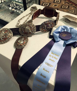 Cayuse Western Americana